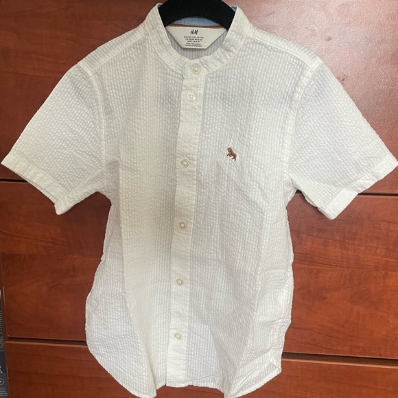 Two Band Collar shirt - 5T - Picture 4 of 6